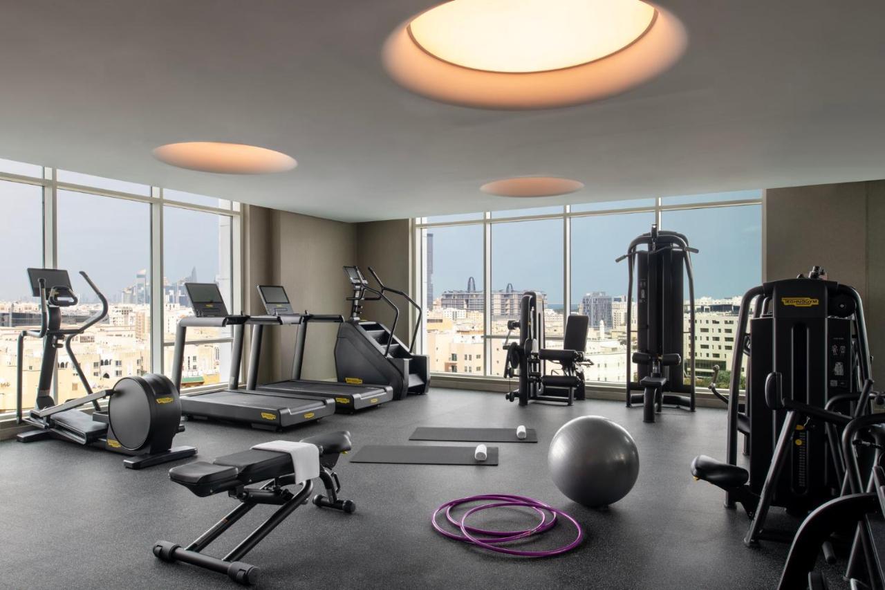 Abesq Doha Hotel And Residences, An Ihg Hotel 외부 사진 The gym at the hotel