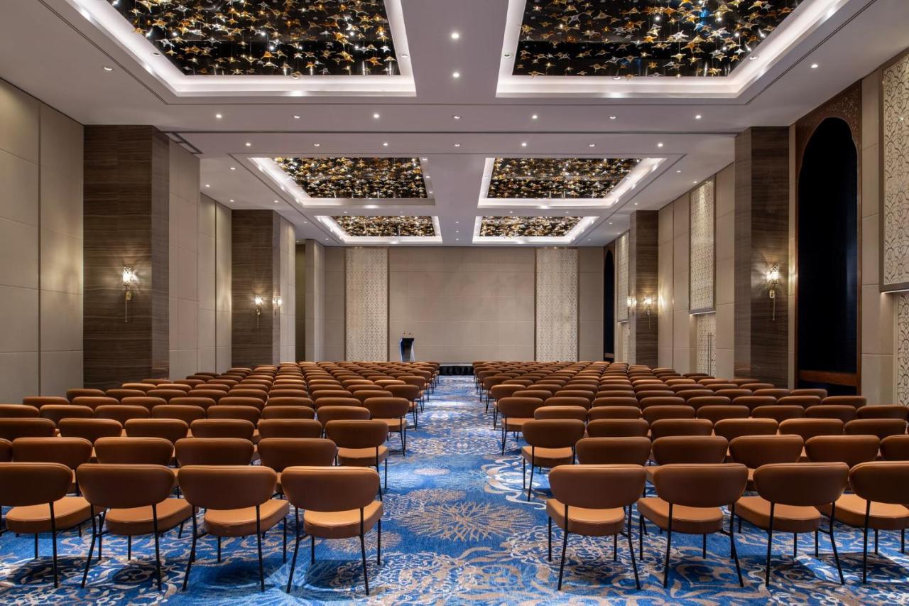 Abesq Doha Hotel And Residences, An Ihg Hotel 외부 사진 The ballroom